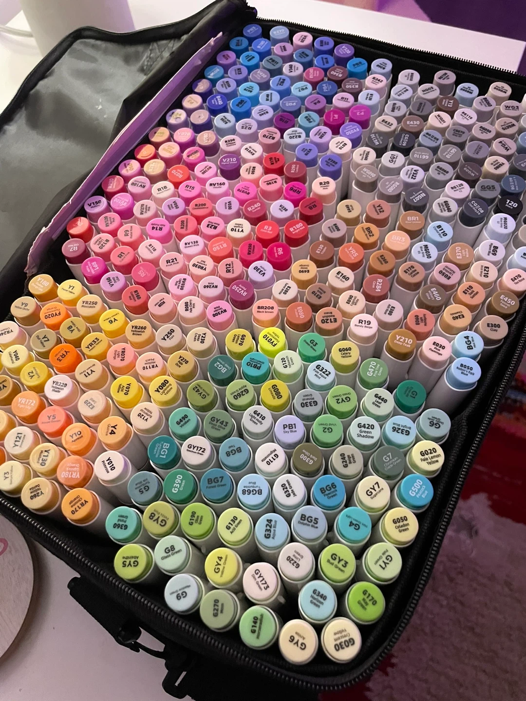 Ohuhu 350 Dual Tip Art Marker Set