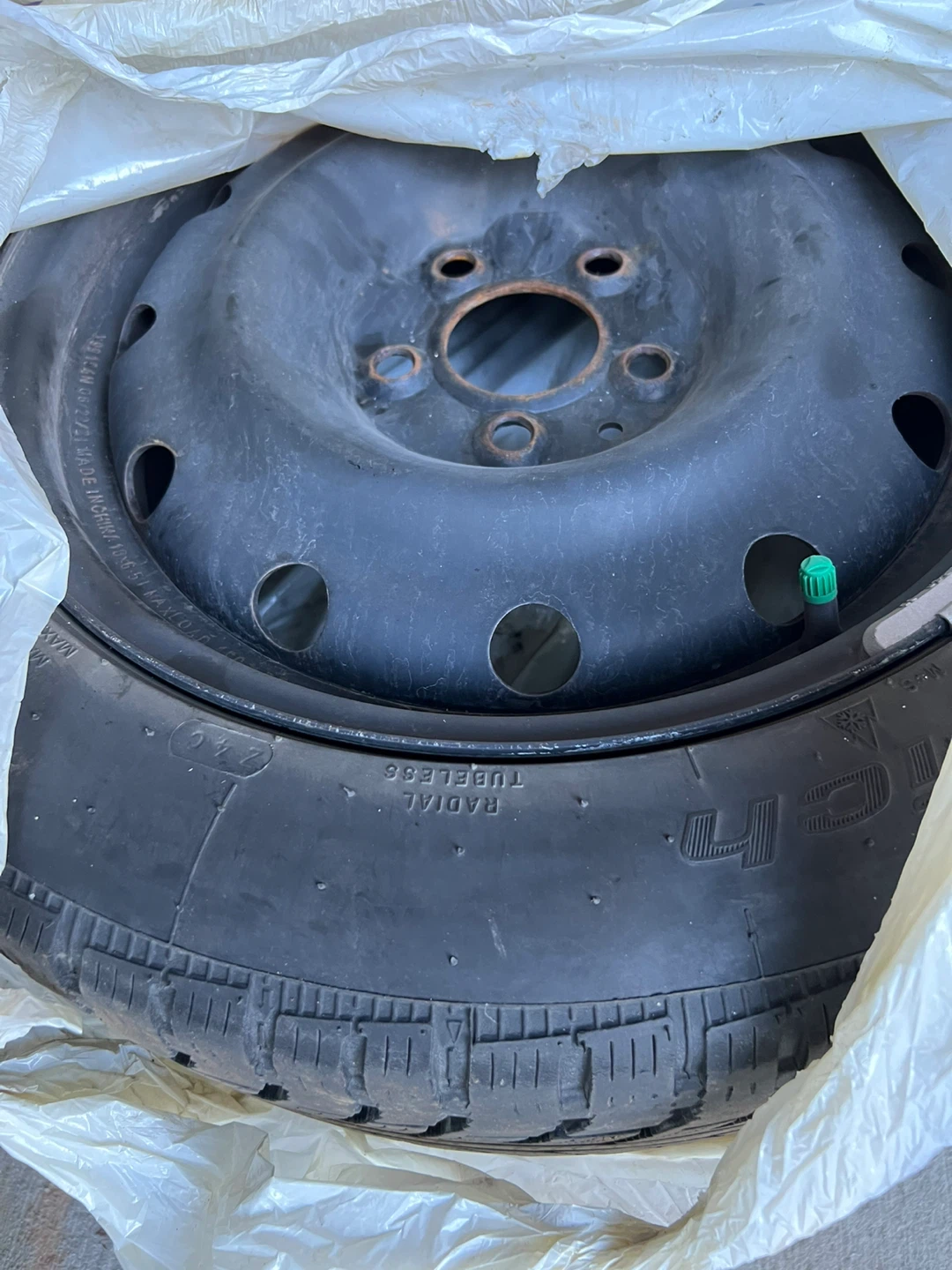 BFGoodrich 205/55R16 Winter Tires on Steel Rims - photo 2