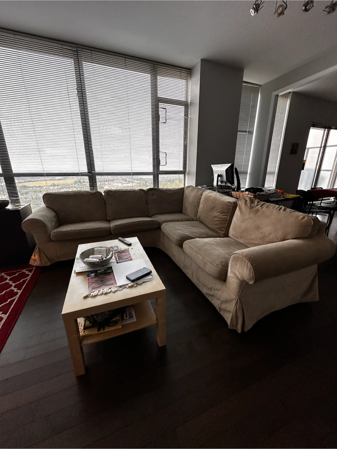 Very sturdy and comfortable Beige Sectional Sofa - photo 3