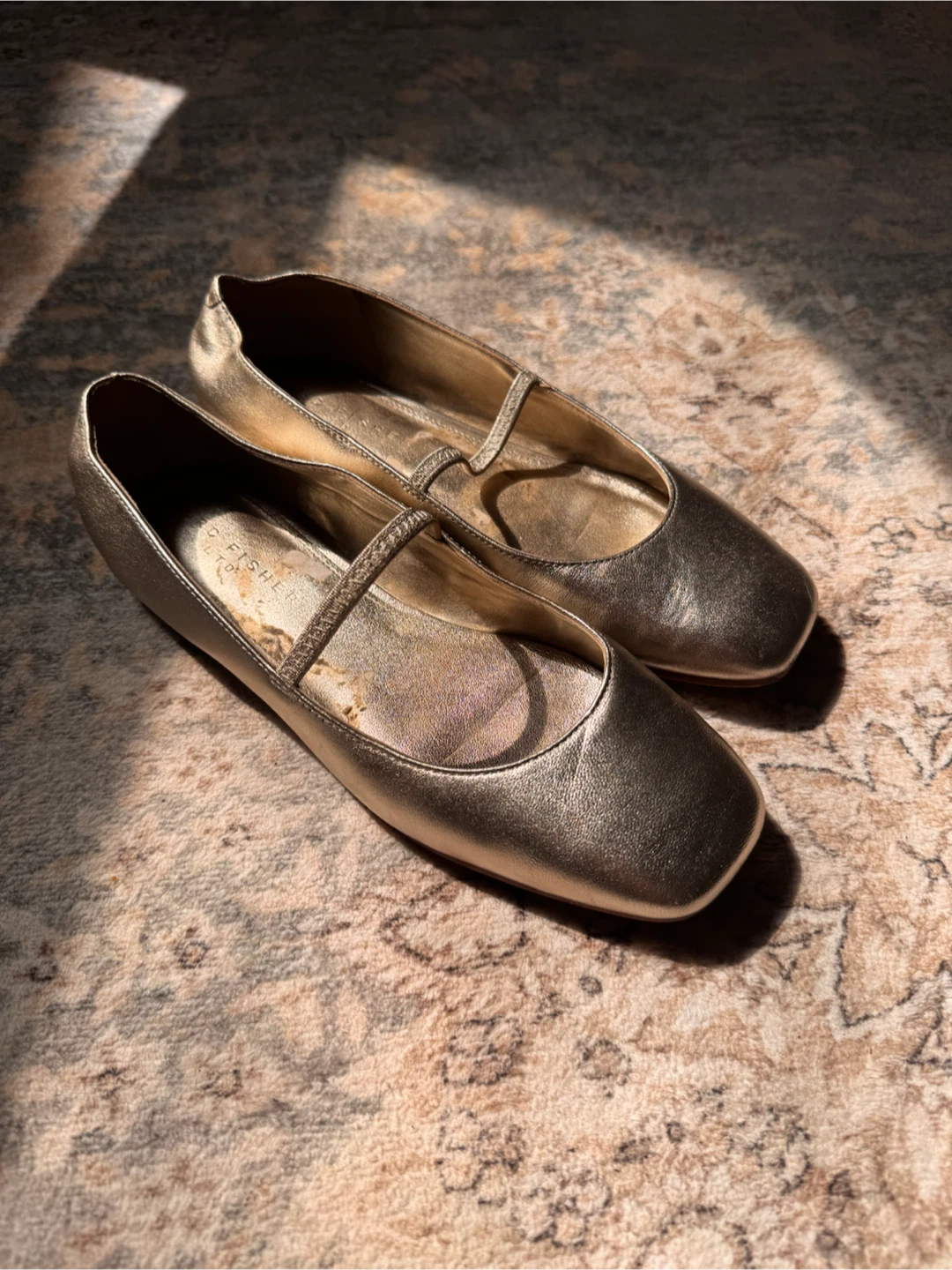 Marc Fischer Gold Ballet Flats - photo 4