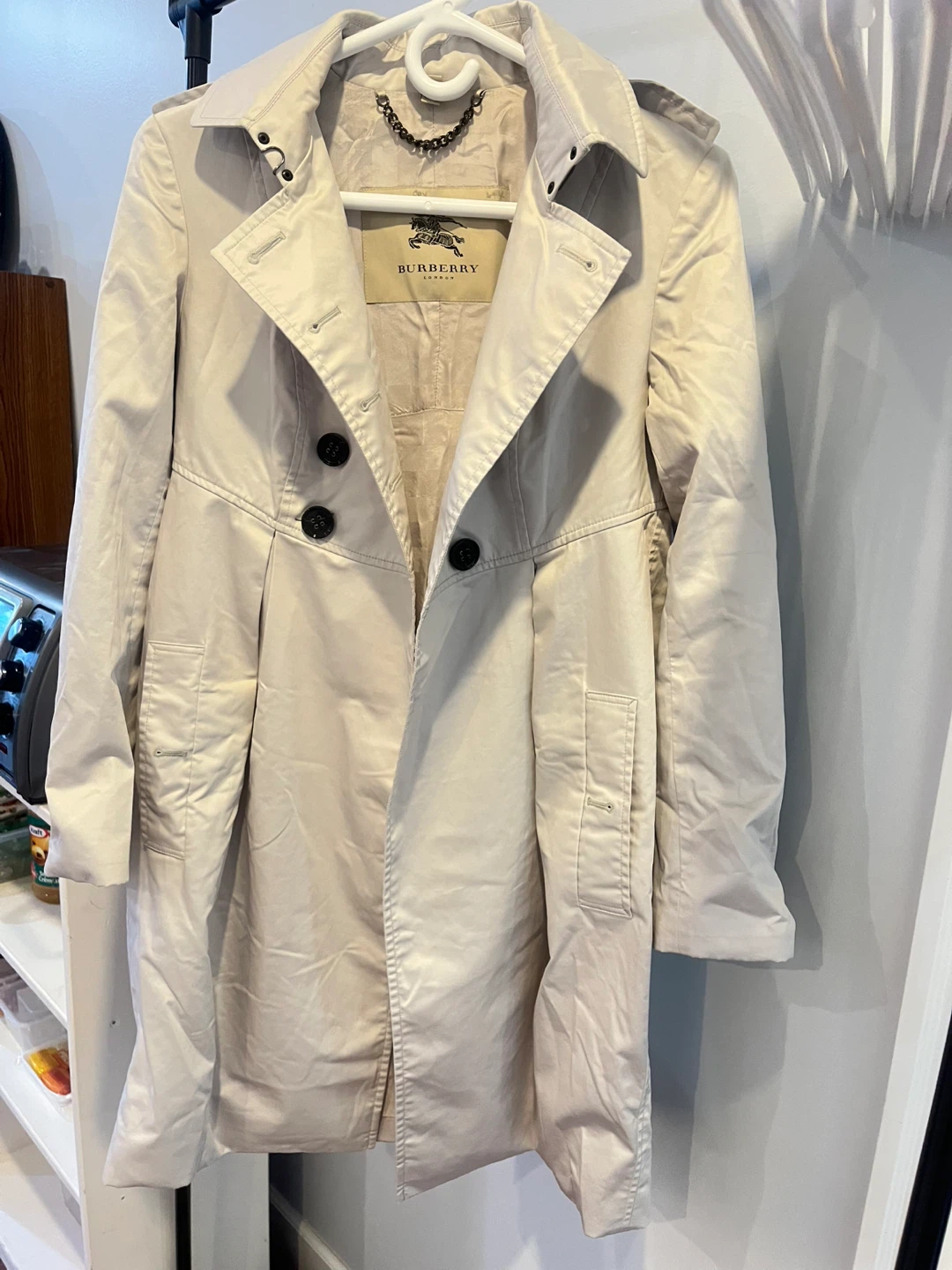 Burberry London Trench Coat Beige Size 6