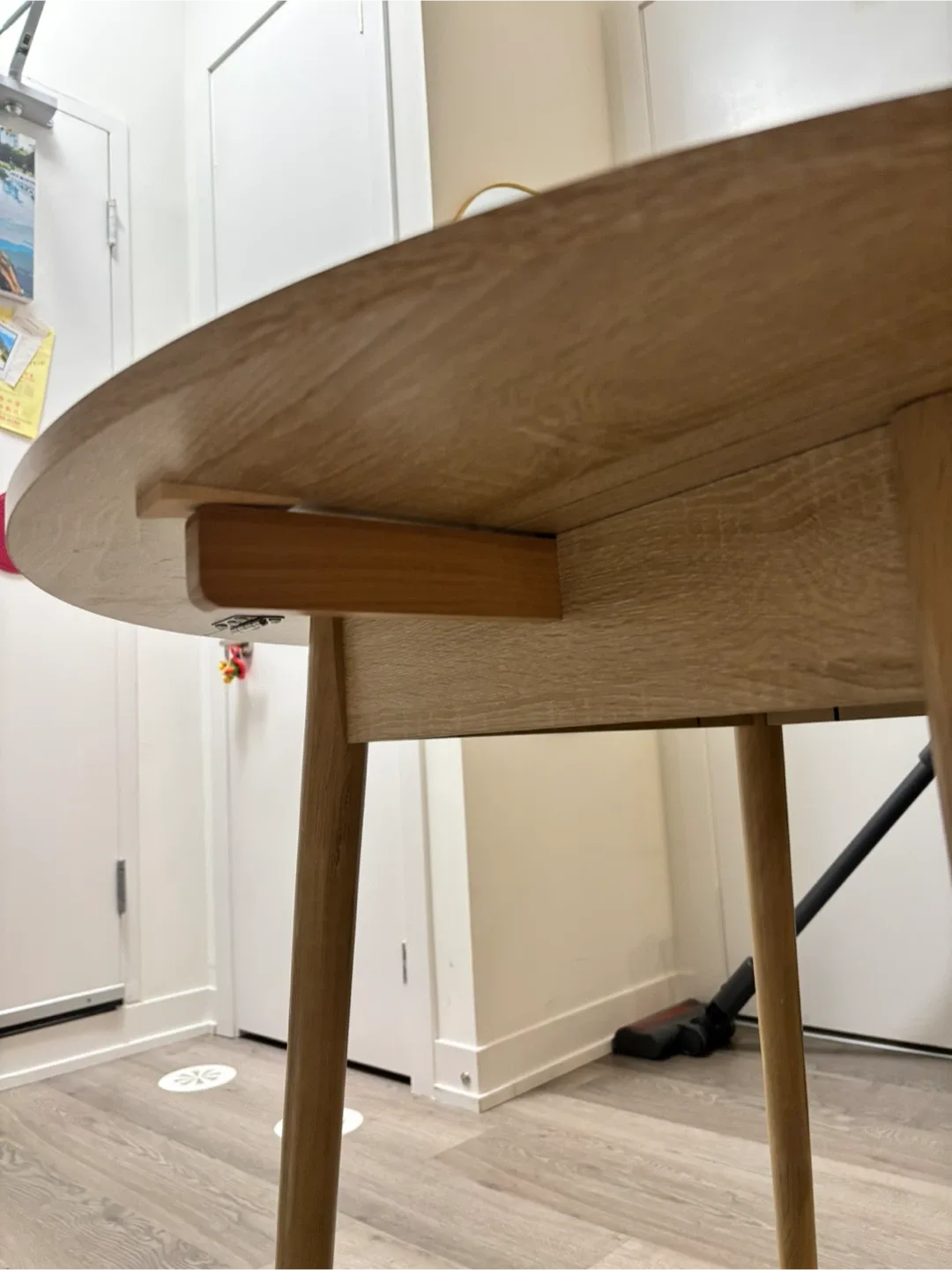 Extendible Dining Table - photo 3