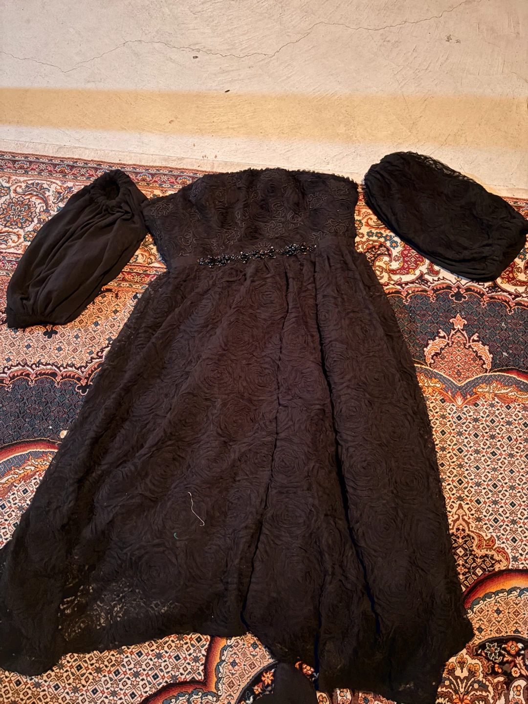 Black Strapless Rose Dress with Detachable Sleeves