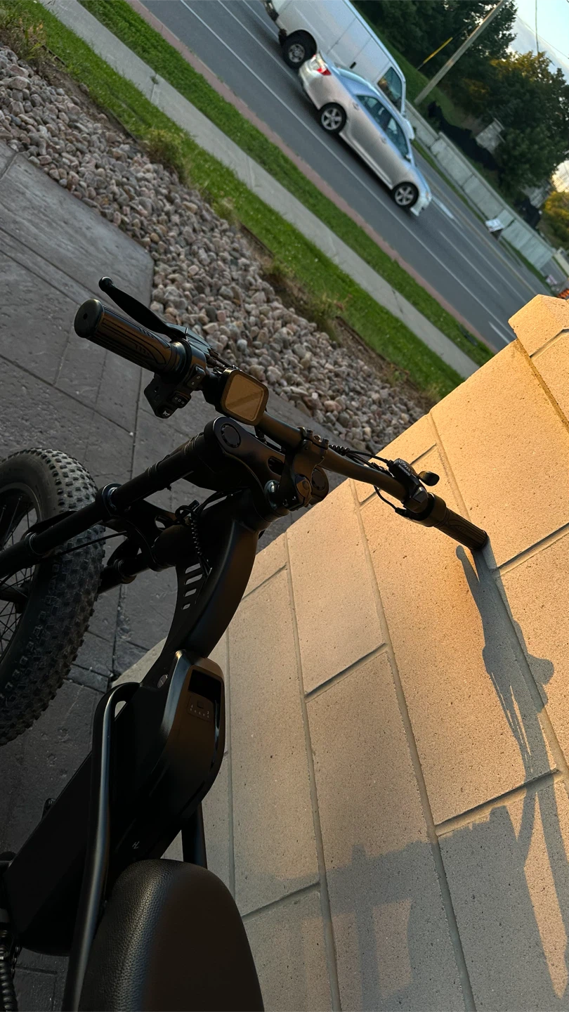 Black Electric z8 50kmh NO TRADES - photo 4
