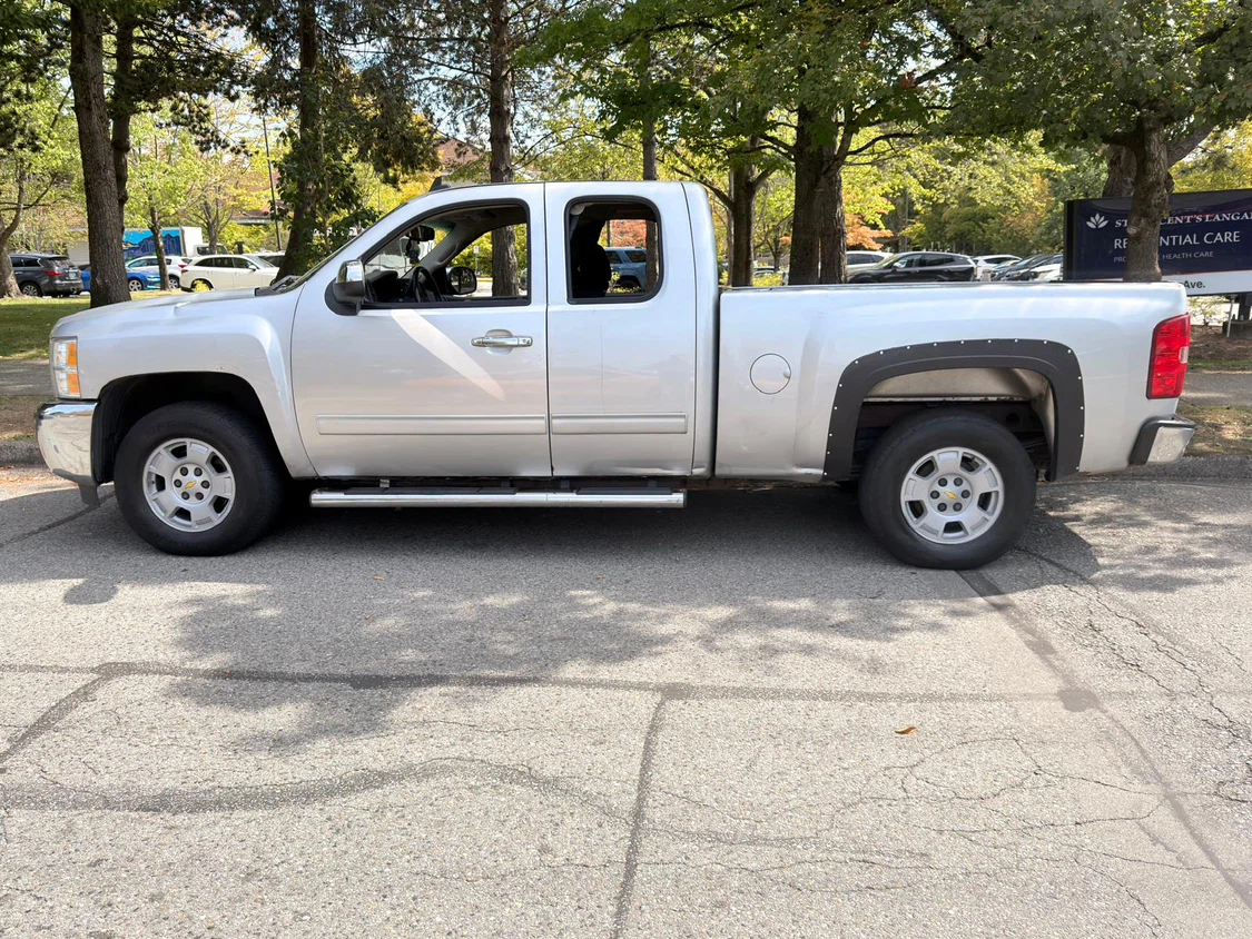 2013 Chevrolet Silverado 1500 - photo 2