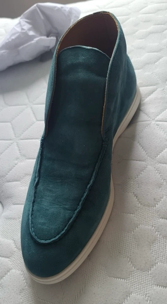 NIB Canadian brand Zvelle Teal Suede Ankle Booties Slip-Ons - photo 2