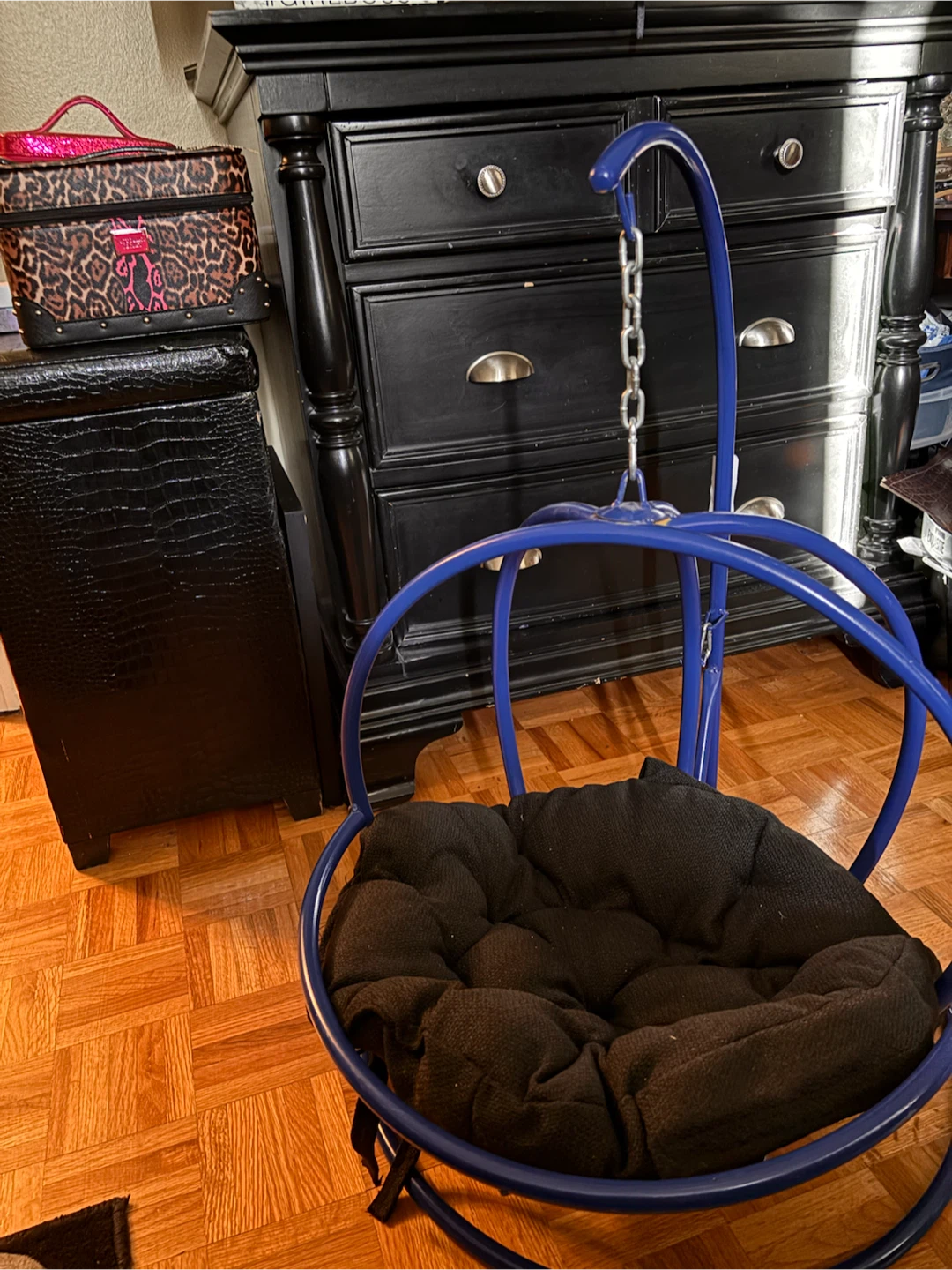 Pet  Swing bed  with stand & Black Cushion