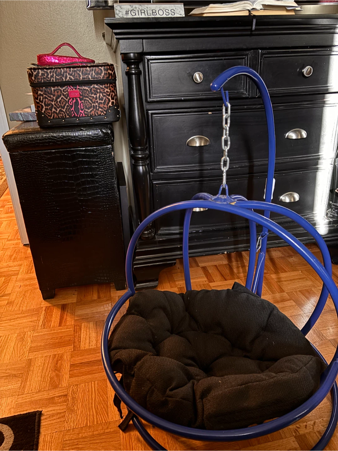 Pet  Swing bed  with stand & Black Cushion - photo 3
