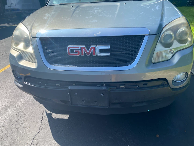 GMC Acadia SLT SUV - photo 2