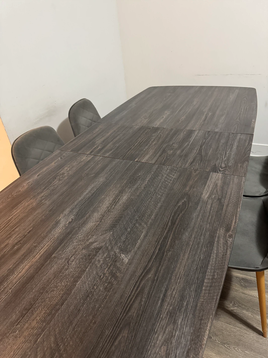 Extendable dark wood dining table with 4 chairs - photo 3