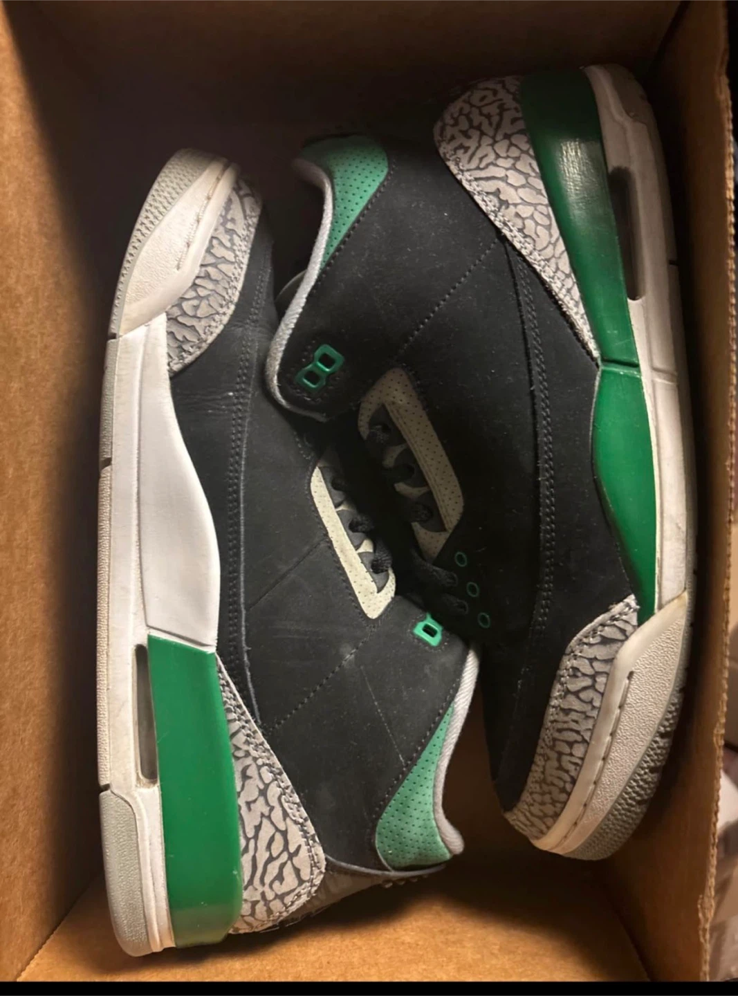 Air Jordan 3 Retro Pine Green Sneakers - photo 3