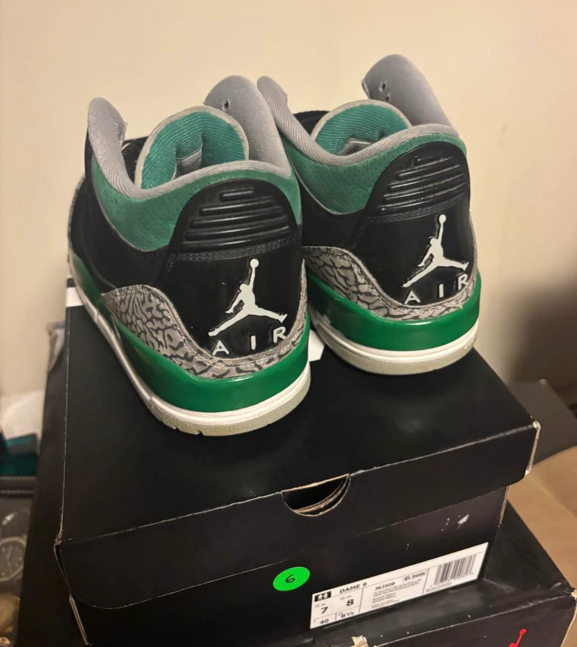 Air Jordan 3 Retro Pine Green Sneakers - photo 4