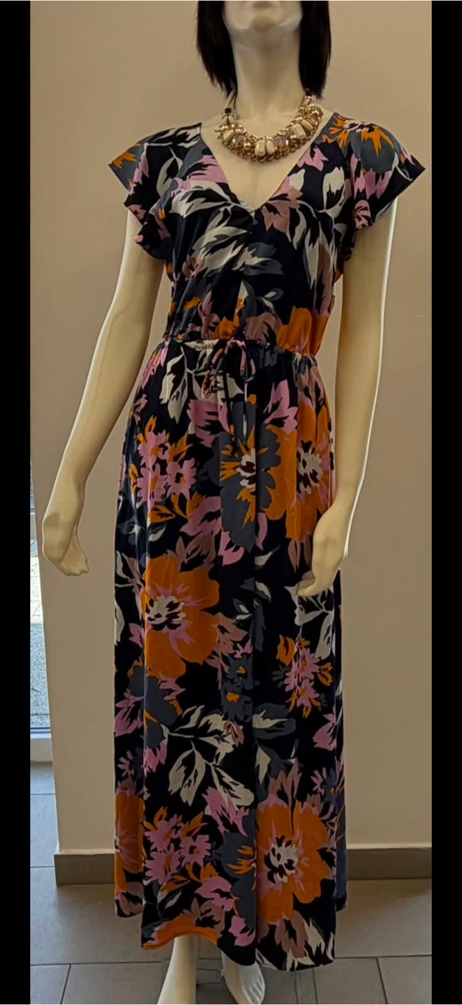Floral Print Maxi Dress like new size large