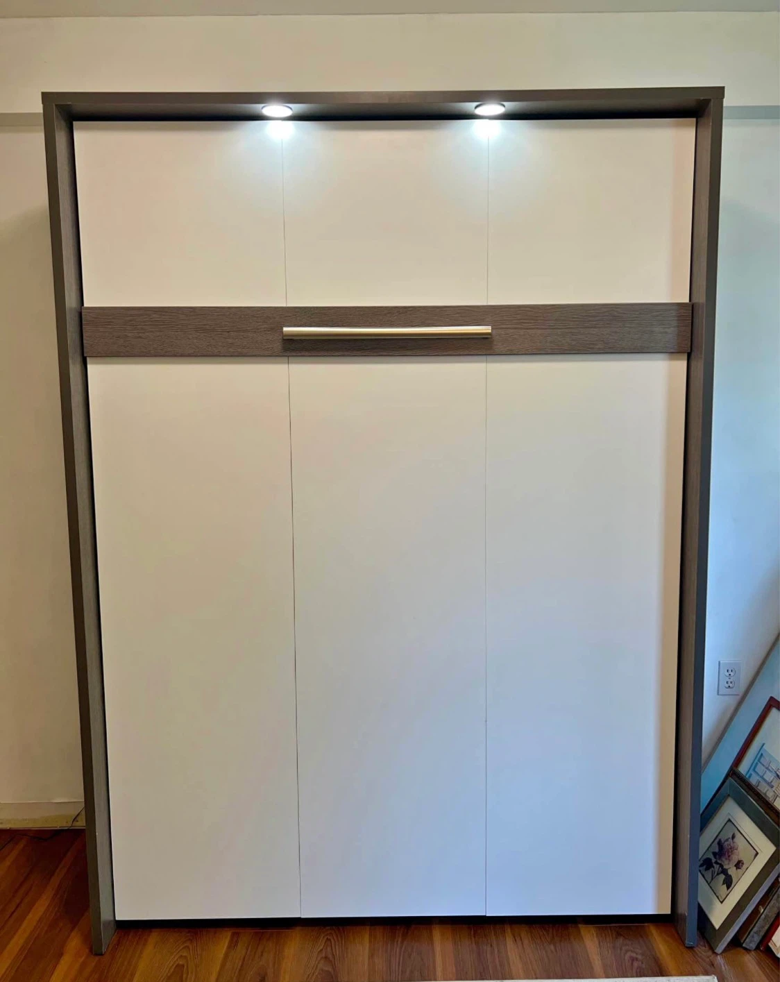 Murphy Bed with Built-in Lighting - photo 2