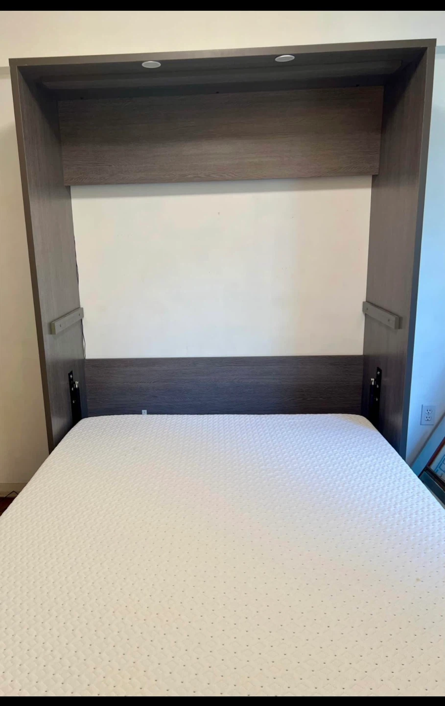 Murphy Bed with Built-in Lighting - photo 3
