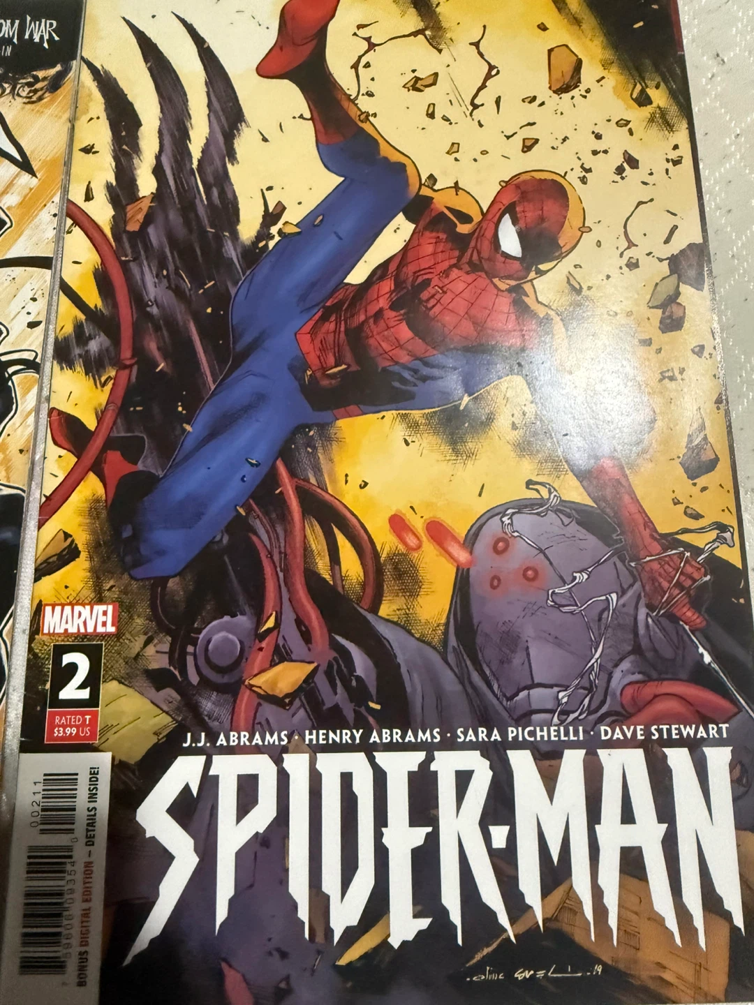 Lot of 5 Marvel Comics (Sold Individually 4 dollars each) - photo 2