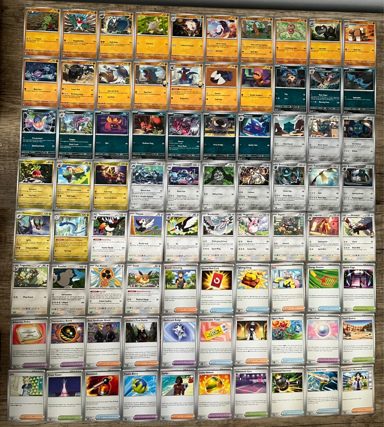 A Lot of Pokemon Cards (250+) - photo 3