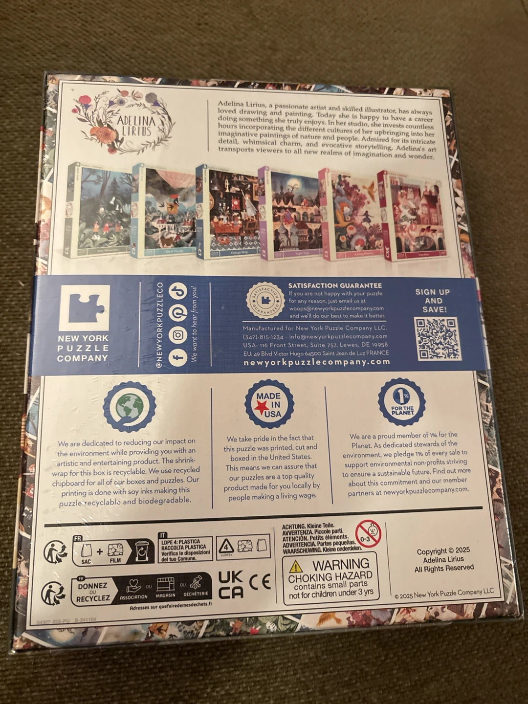 New York Puzzle Company Christmas Market Jigsaw Puzzle - photo 2