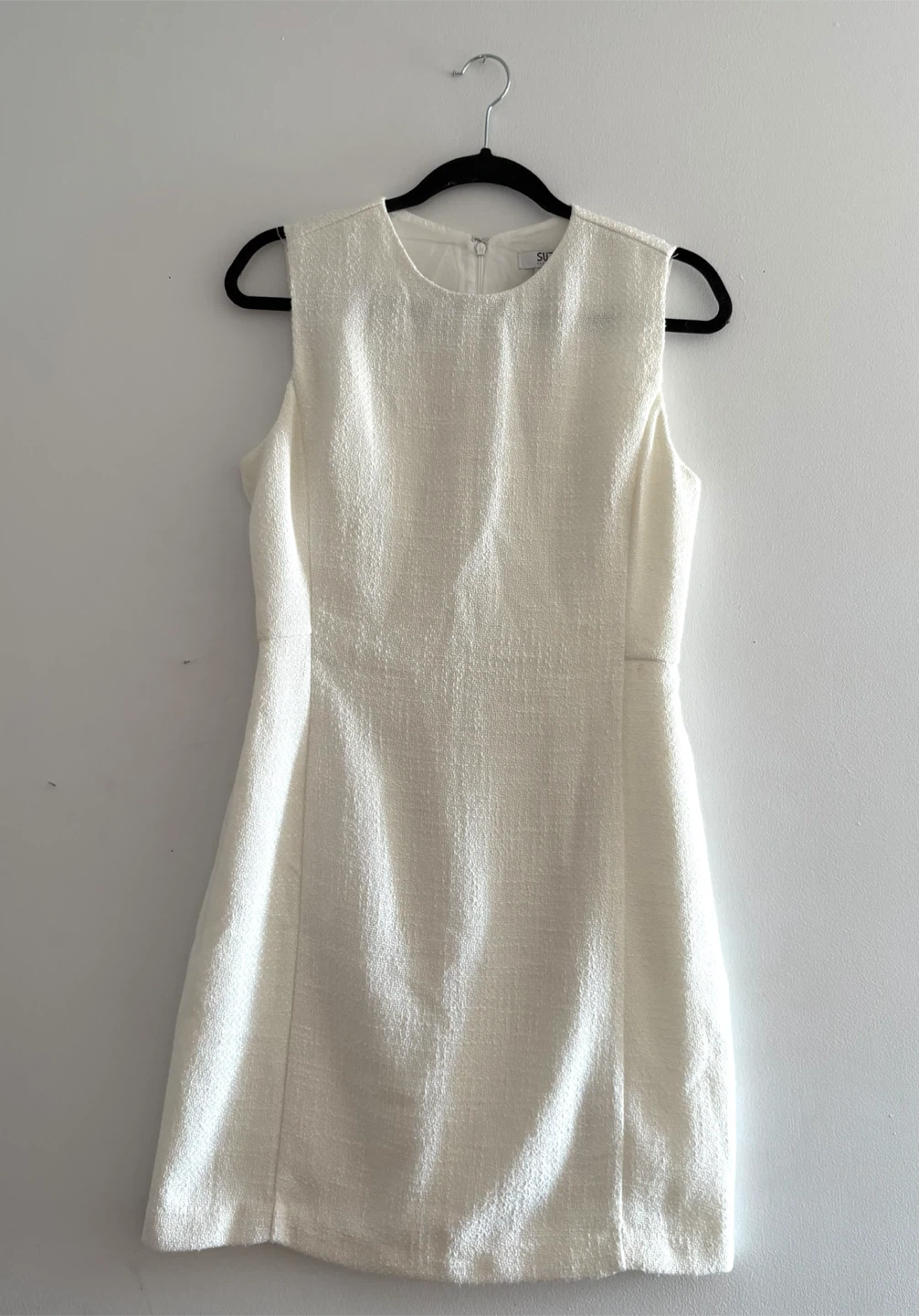 white sleeveless tweed dress!