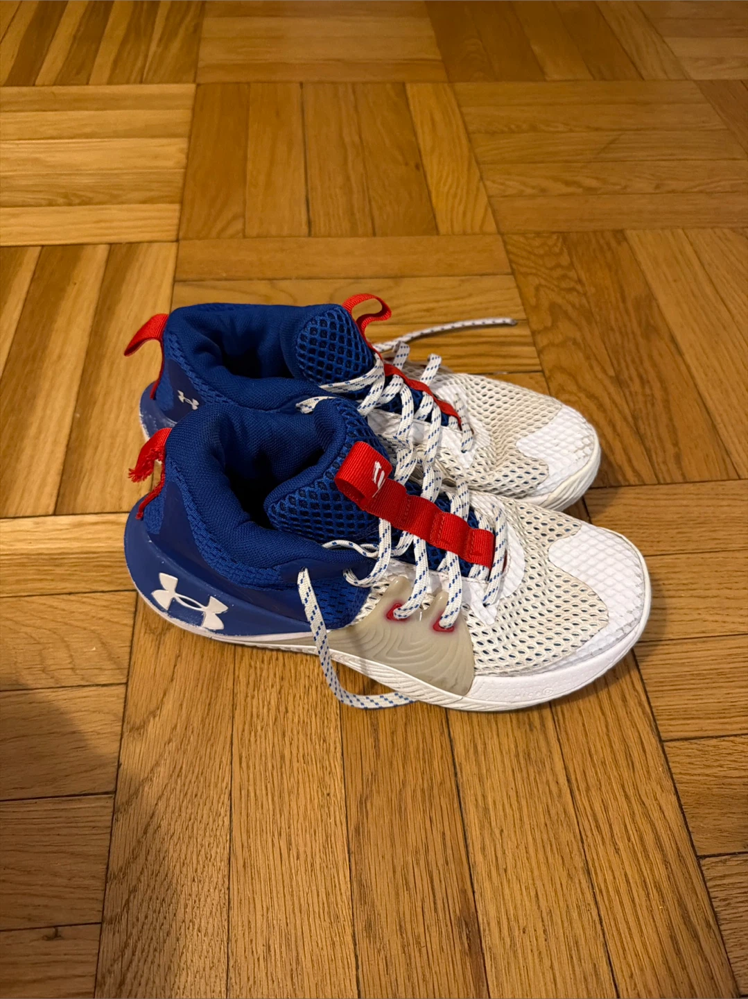 Under Armour Basketball Shoes Size 8