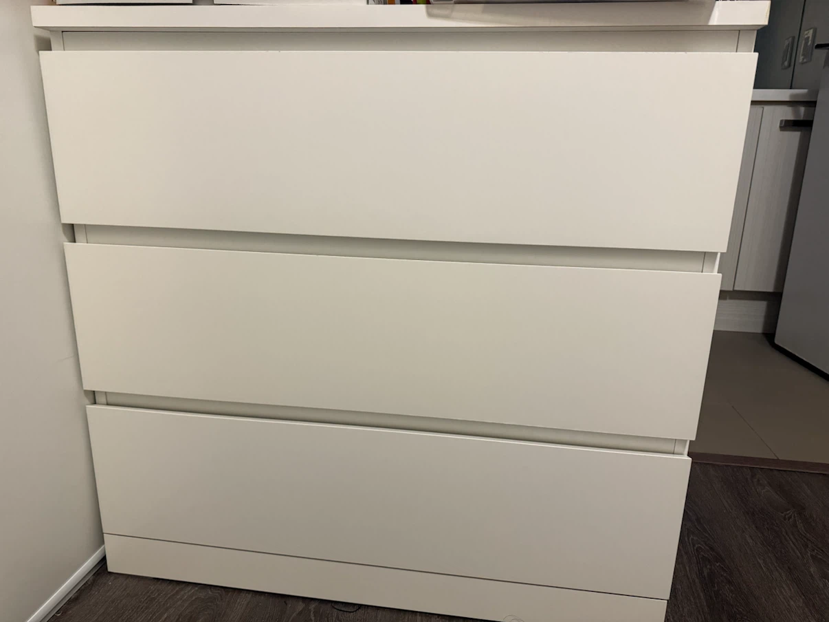 IKEA MALM 3-drawer chest