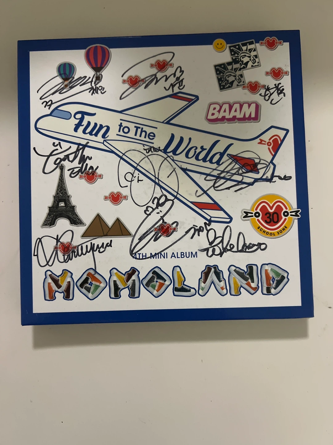MOMOLAND 4th Mini Album "Fun To The World" CD