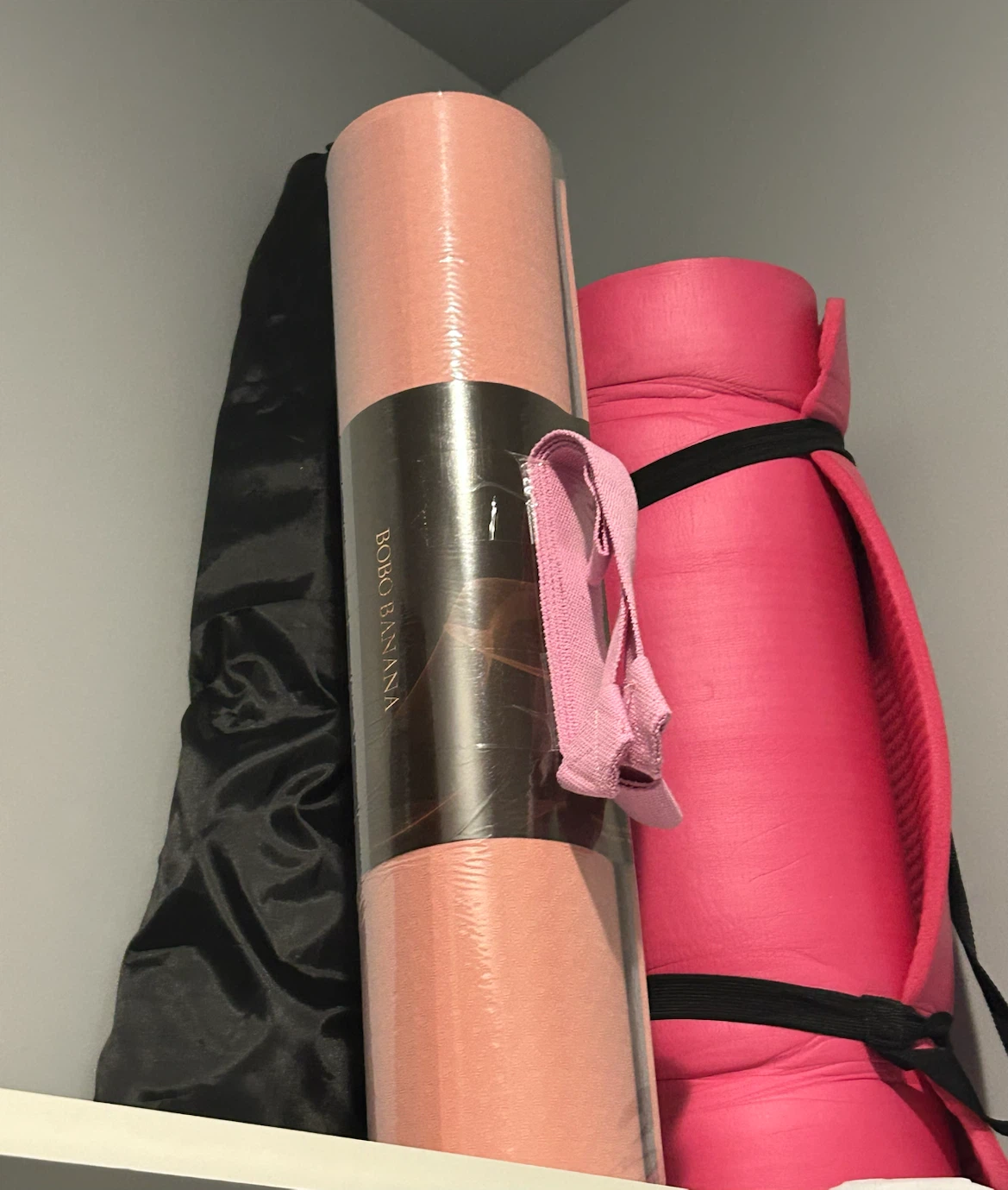 brand new light pink eco-friendly TPE yoga mat. - photo 2