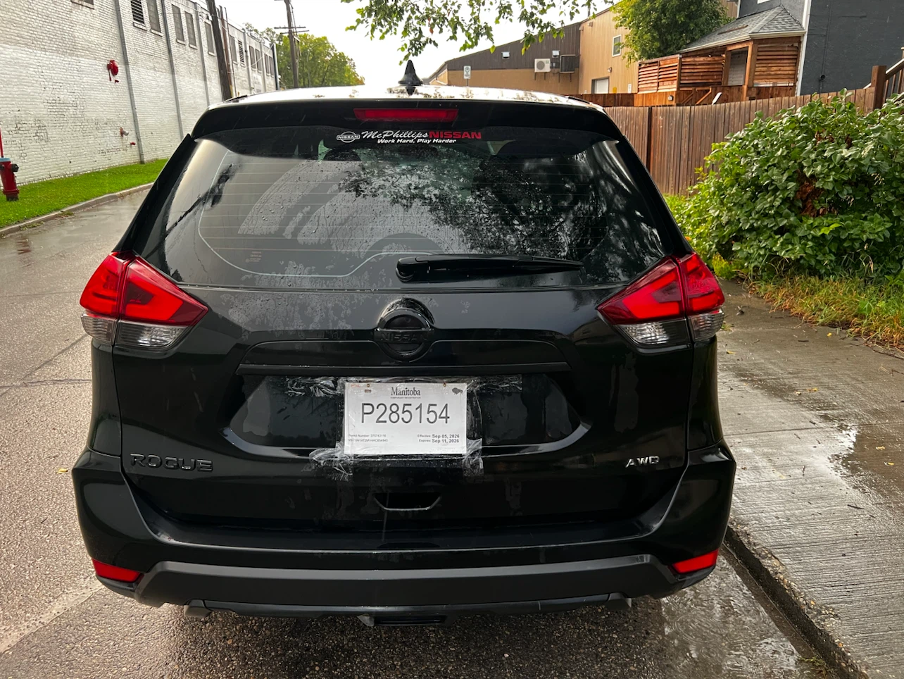 2017 Black Nissan Rogue AWD - photo 3