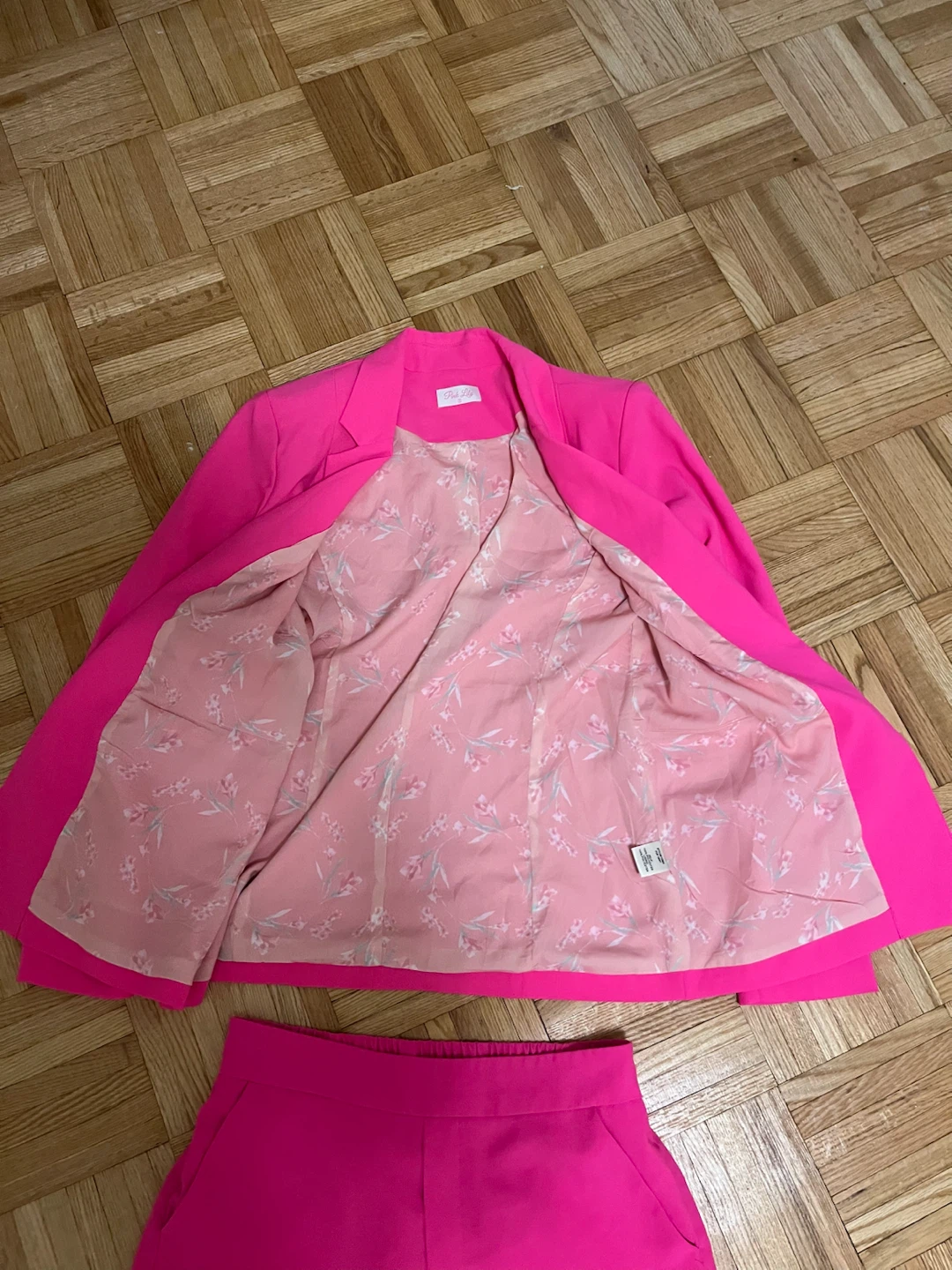 Pink Lily Hot Pink Blazer & Shorts Set – Size S - photo 5