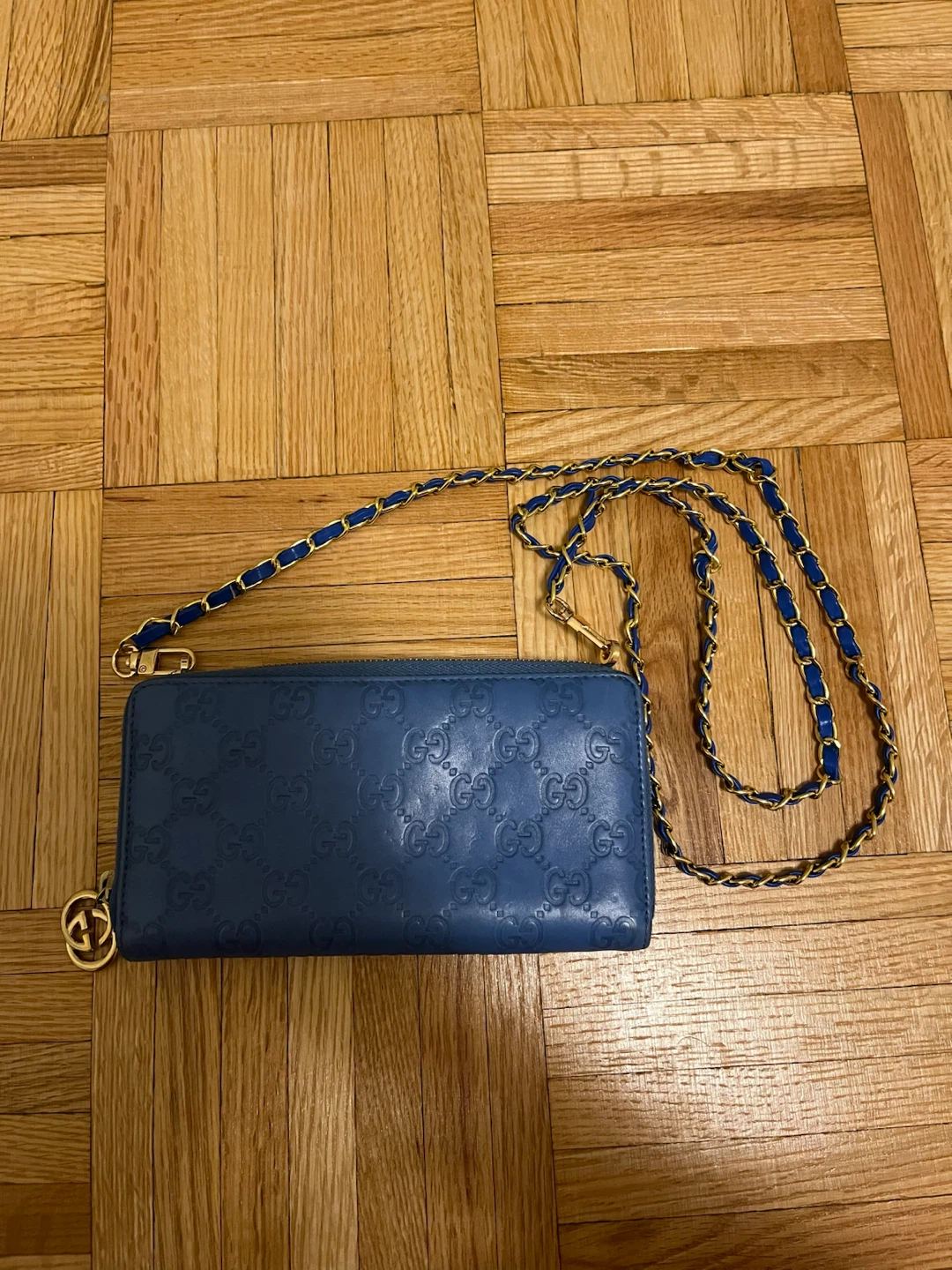 Authentic Gucci Blue Microguccissima Wallet on Chain