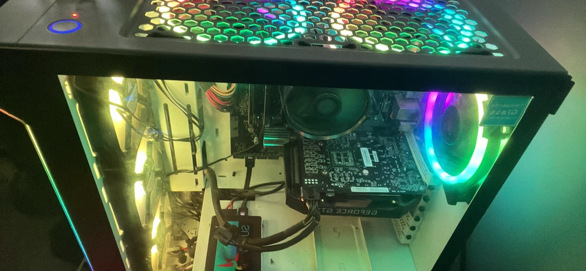 Custom Gaming PC with RGB Lighting - photo 3
