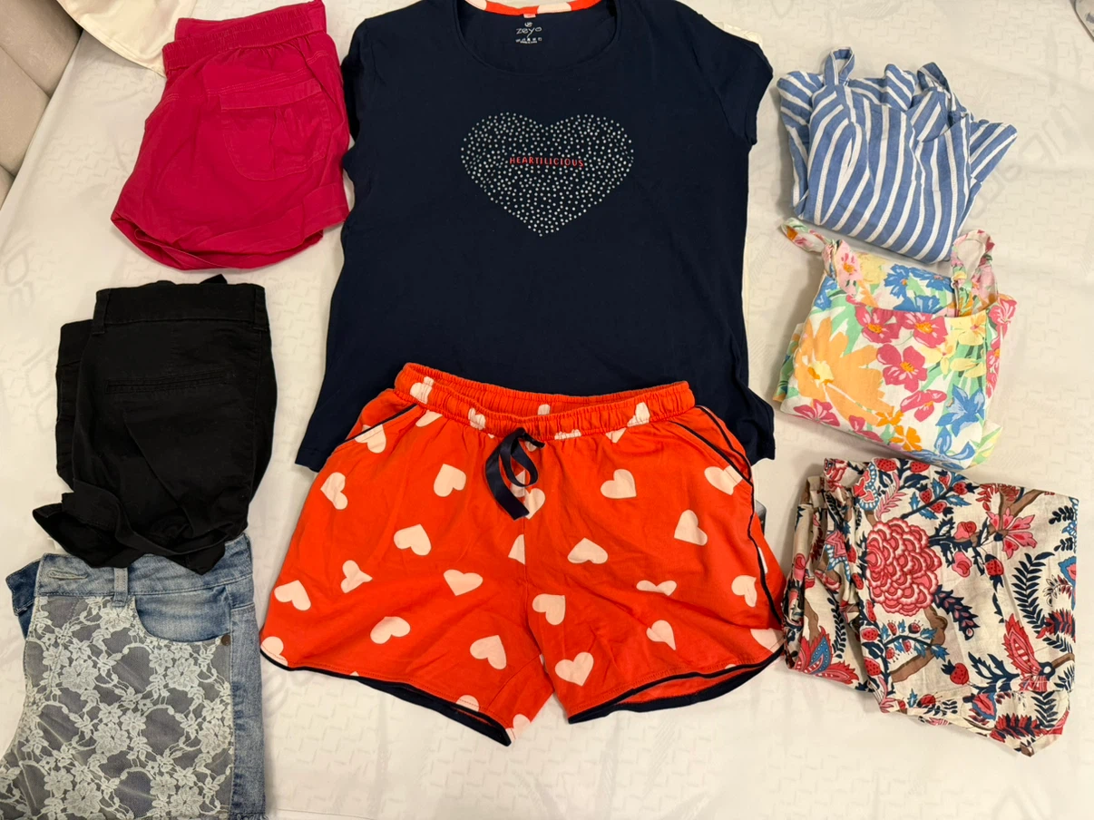 Bundle of Women clothing size S/M - photo 2