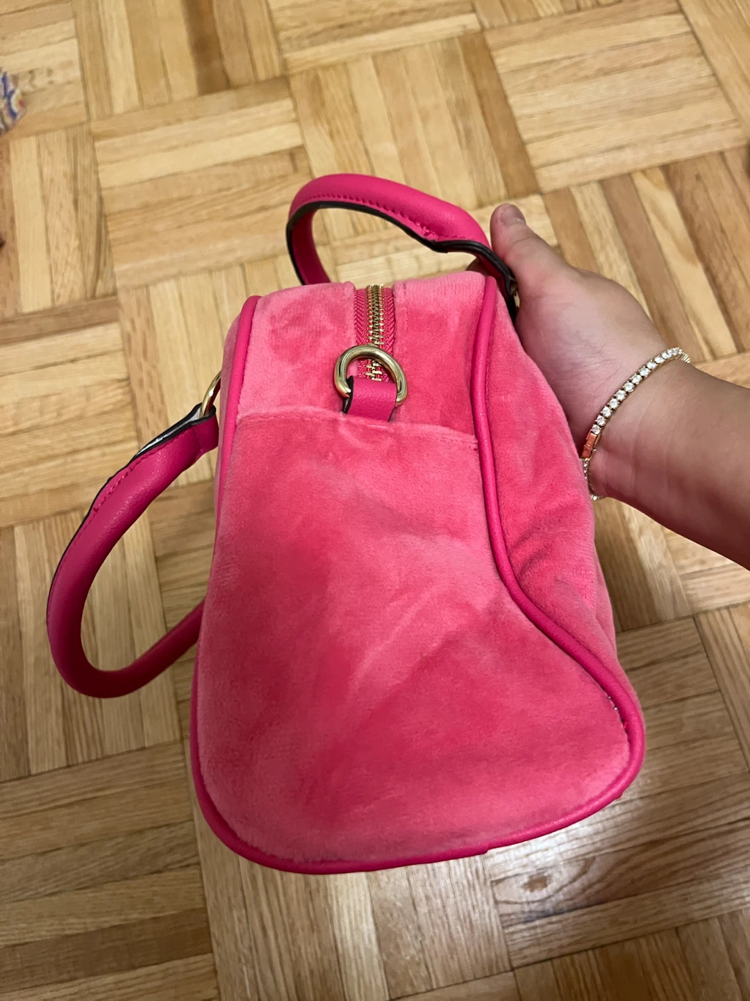 Juicy Couture Heritage Pink Velour Satchel Bag - photo 4