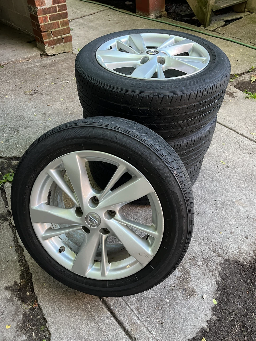 Nissan Altima rims - photo 2