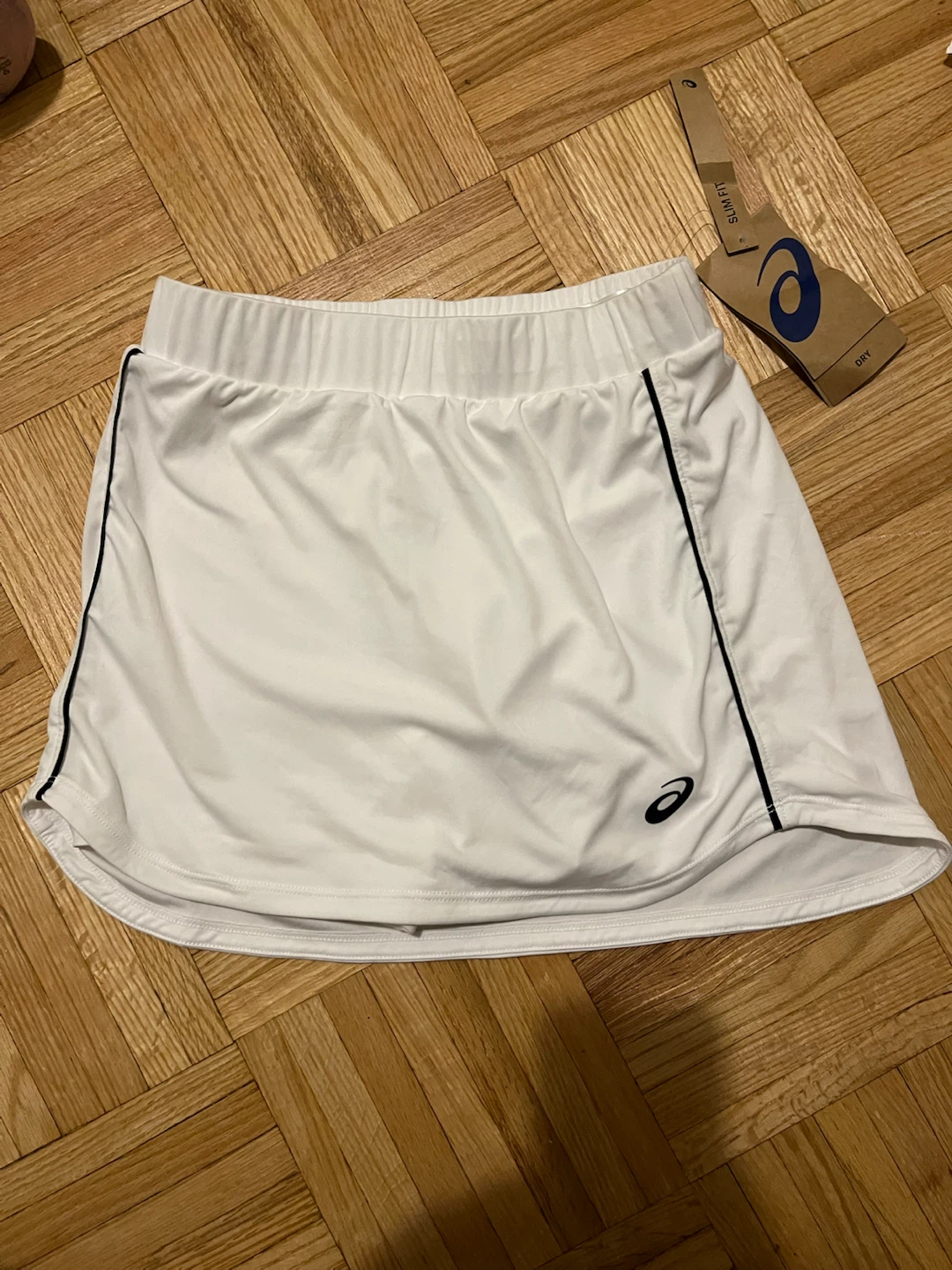 ASICS Women’s Court Skort White XS – NWT