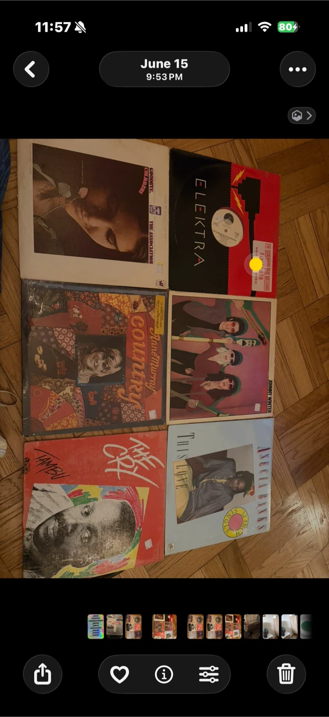 Vinyl Collection About 40+ Vinyls - photo 2