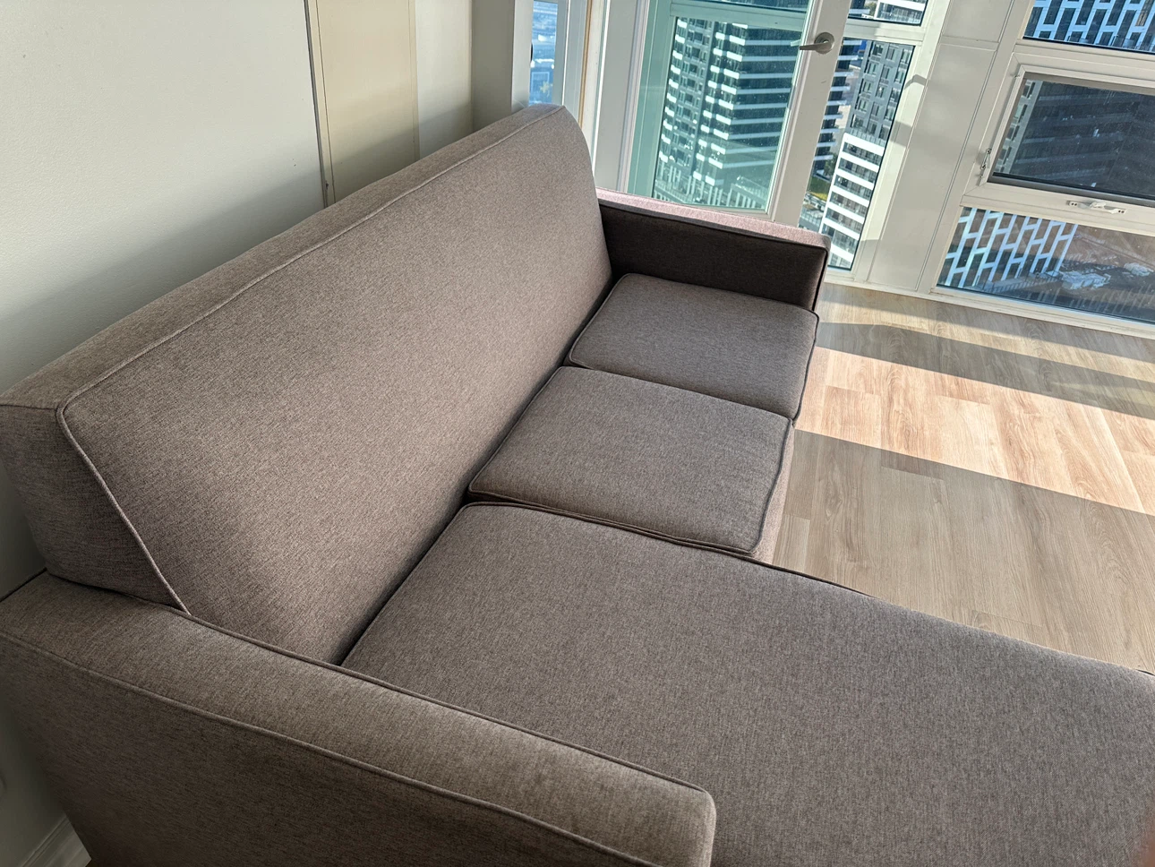 Grey sectional sofa with chaise