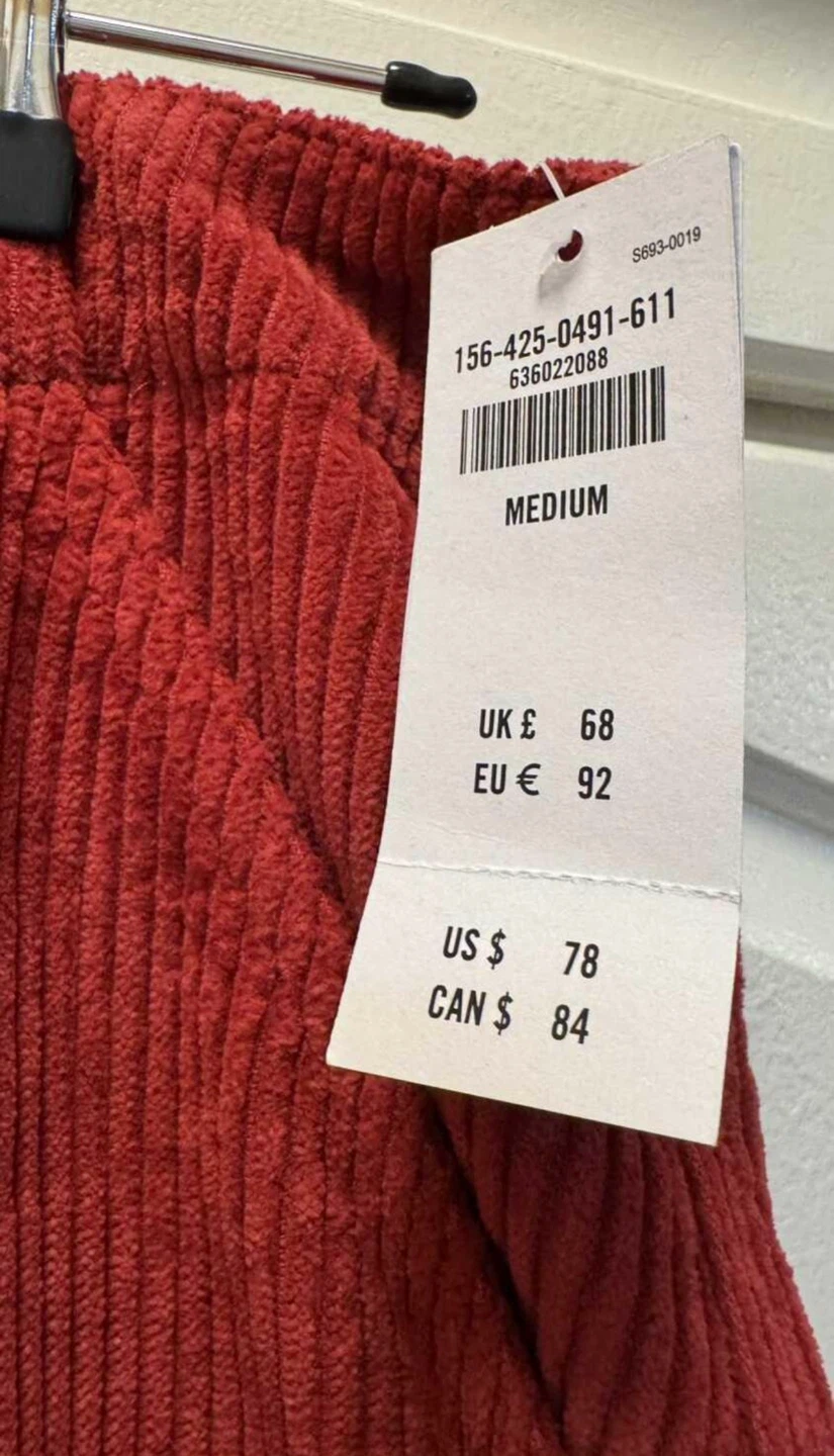 Abercrombie & Fitch Red Corduroy Pants - photo 4
