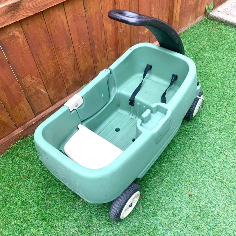 Kids Wagon 2 Seat Pull Wagon with Seat Belts Outdoor Toy Cart - photo 2