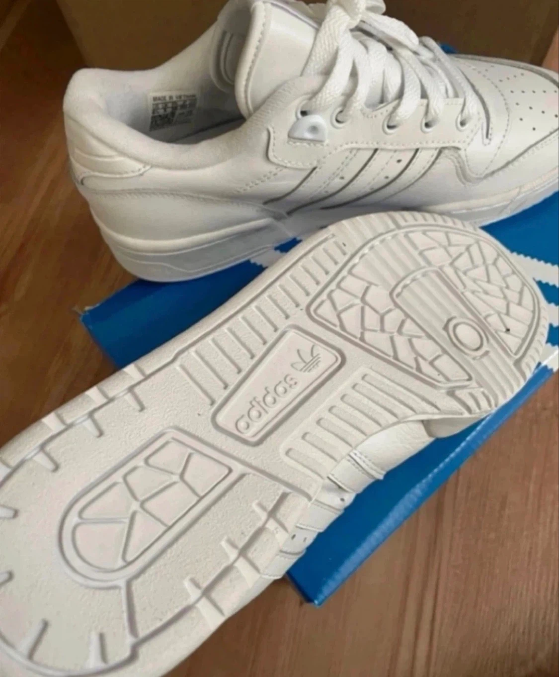 Brand new adidas shoes (women size 6.5) - photo 3