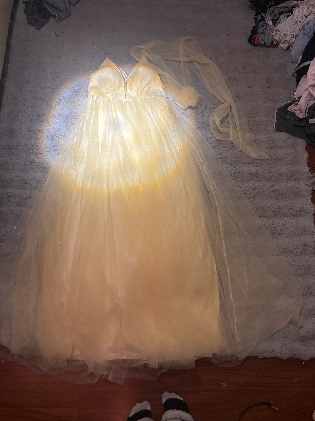 Le Château yellow Tulle Gown - photo 2