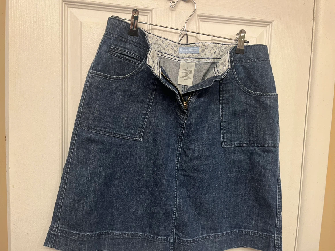 Denver Hayes Denim Skirt, size 8 - photo 4