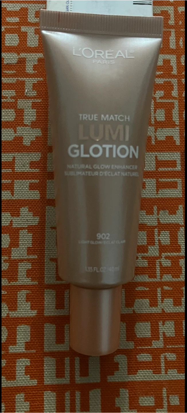 L'Oreal True Match Lumi Glotion 902