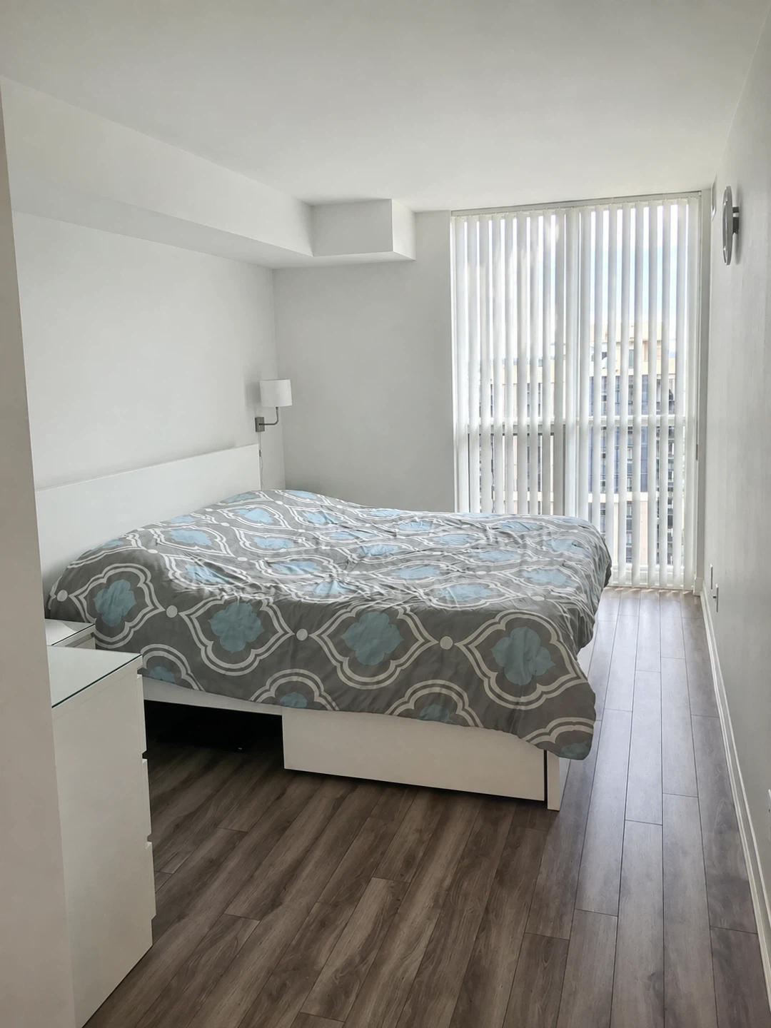 White Storage Bed Frame-Ikea Malm-King