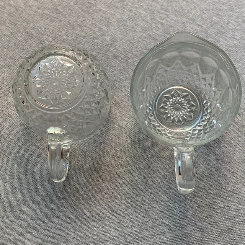 Set of Two Pressed Glass Creamers - READ DESCRIPTION PLS - photo 2