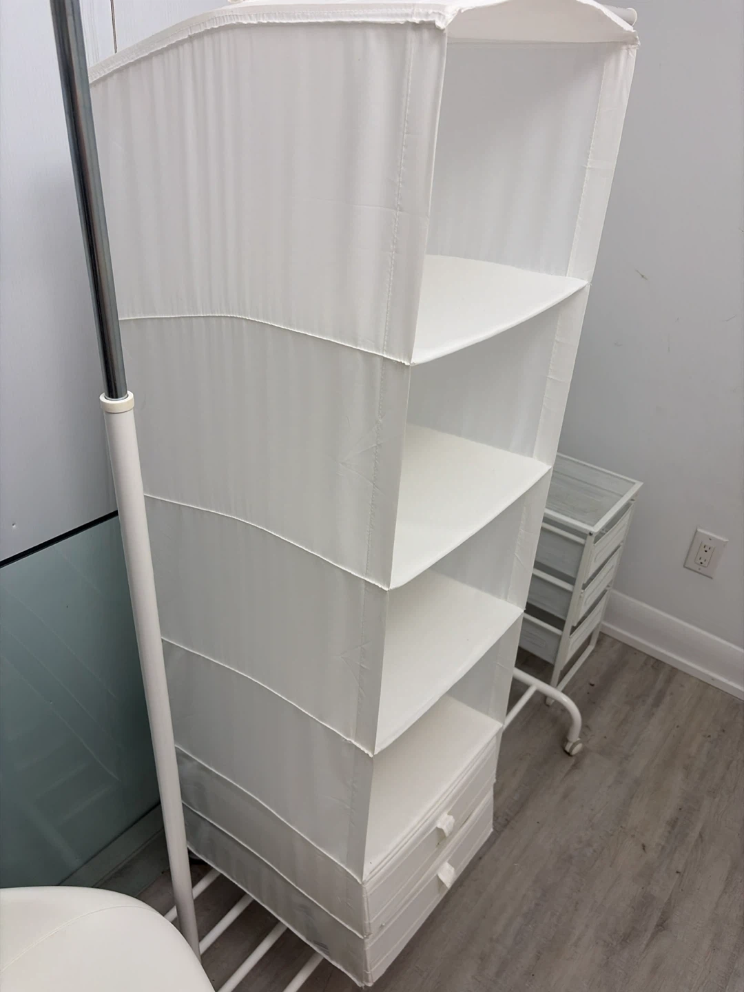 Ikea Skubb White hanging closet organizer - photo 3