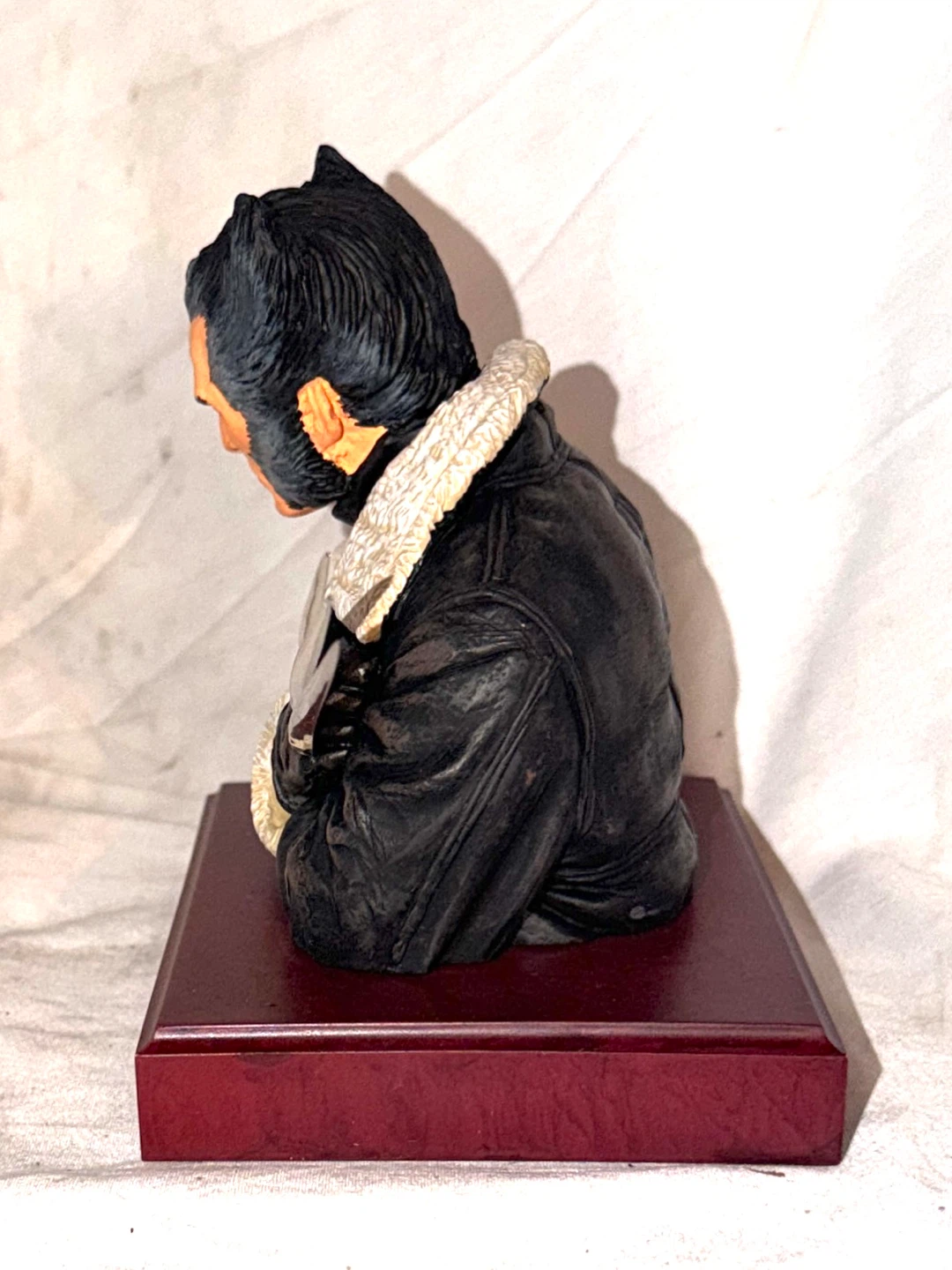 Earth x Wolverine Logan Limited Ed Bust  Dynamic Forces - photo 5