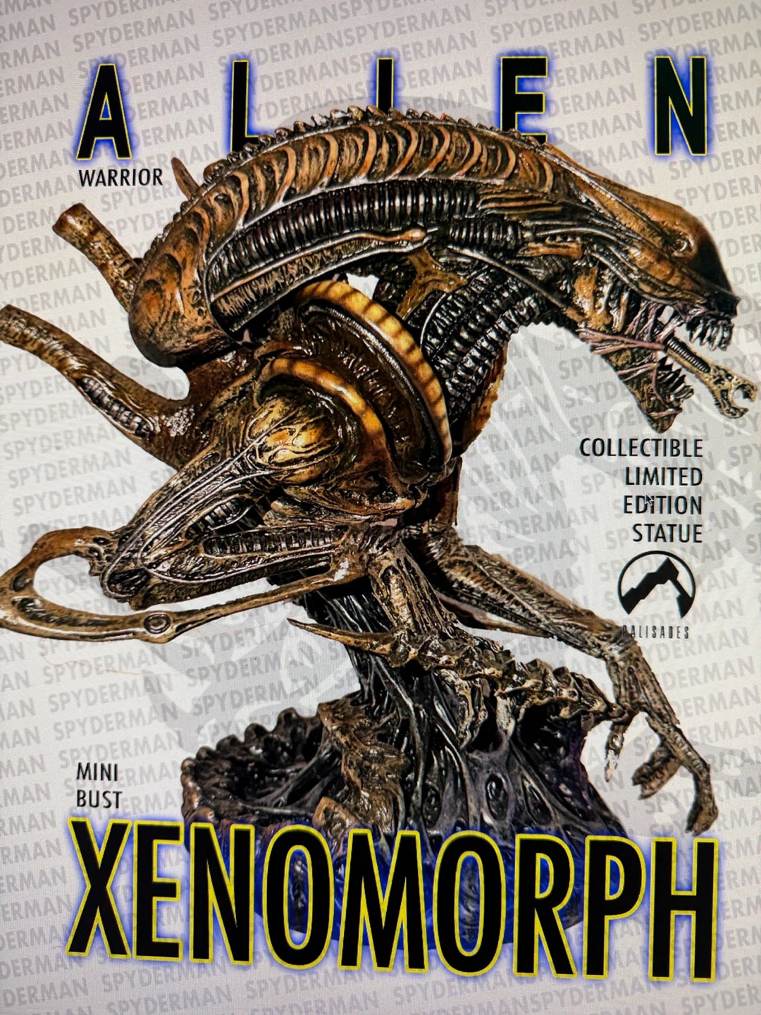 Alien warrior  Xenomorph Limited Ed  Mini Bust Statue