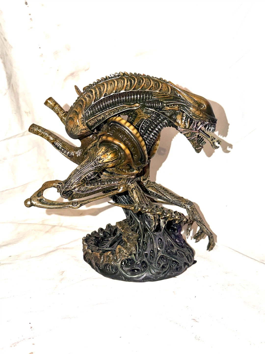 Alien warrior  Xenomorph Limited Ed  Mini Bust Statue - photo 3