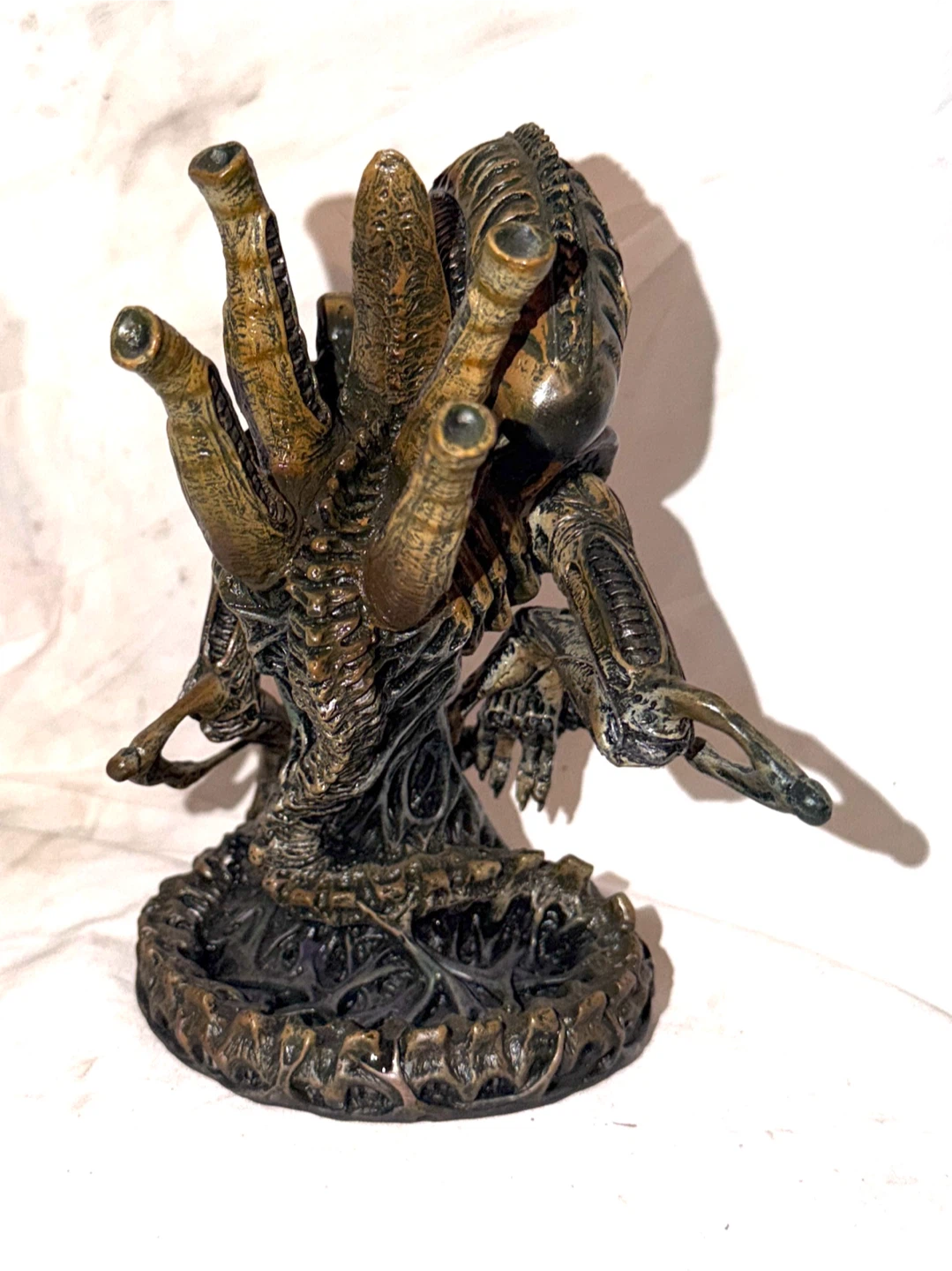 Alien warrior  Xenomorph Limited Ed  Mini Bust Statue - photo 4